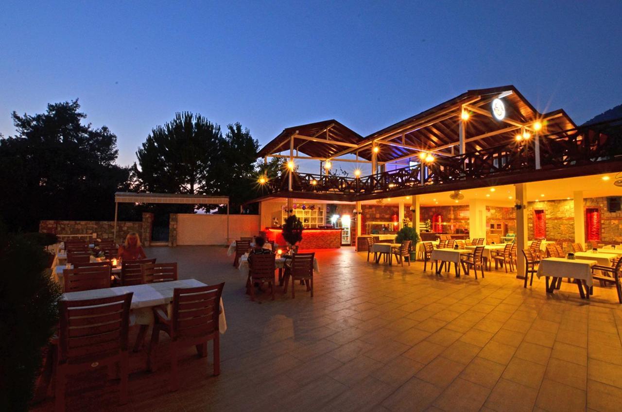Konfor Suite Otel Cedit Экстерьер фото