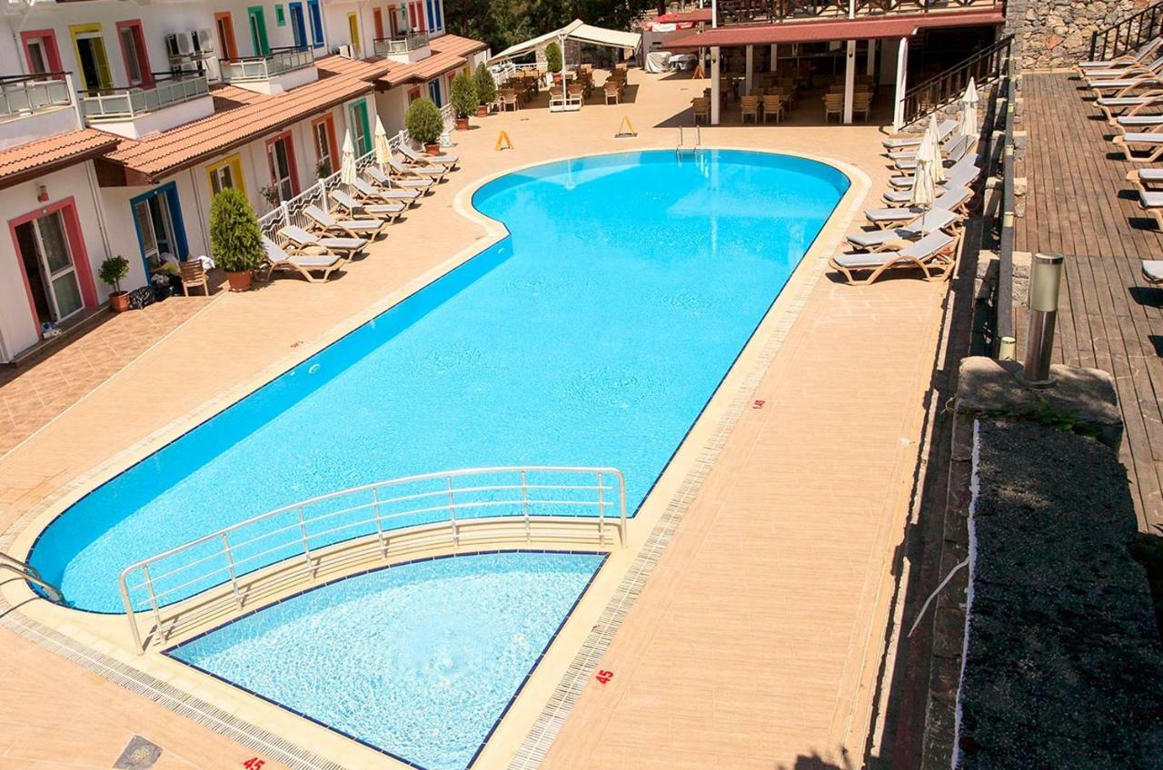 Konfor Suite Otel Cedit Экстерьер фото