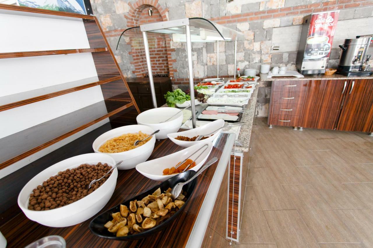 Konfor Suite Otel Cedit Экстерьер фото